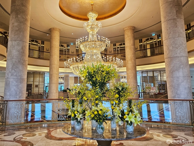 Sheraton Grand Danang Resort &amp; Convention Center Lobby